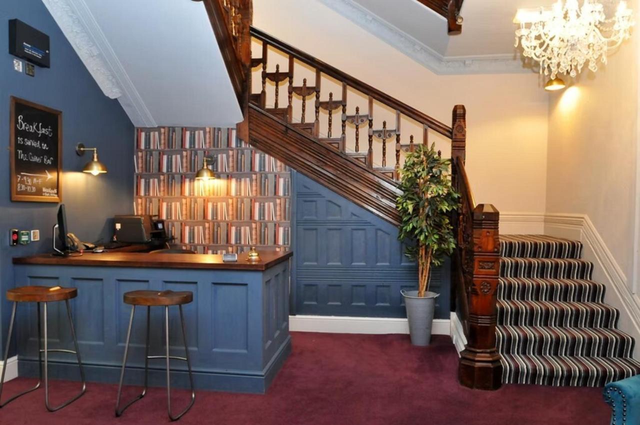The Royal Hotel Crewe, A Brilliant Collection, Powered By Oyo Buitenkant foto