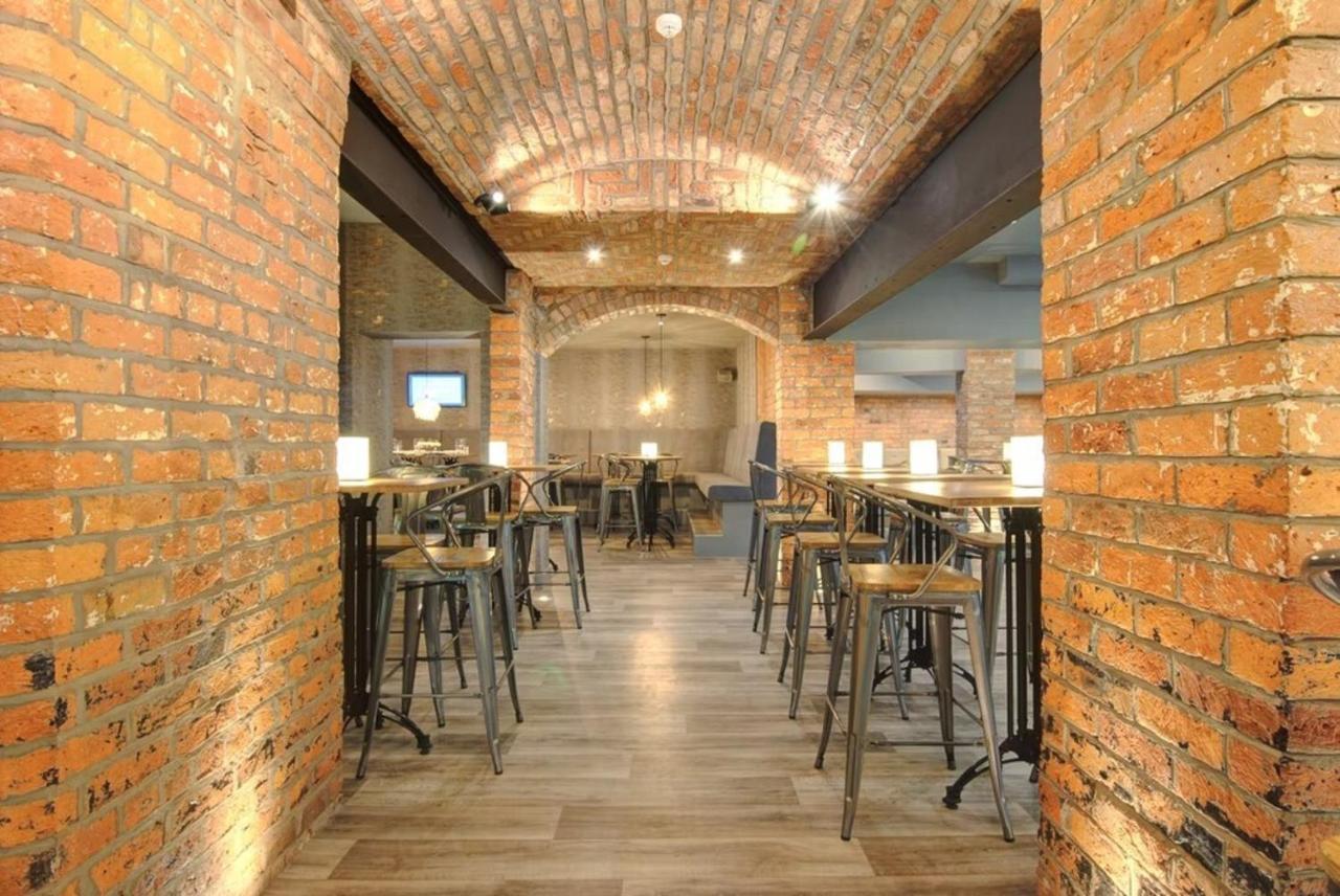 The Royal Hotel Crewe, A Brilliant Collection, Powered By Oyo Buitenkant foto