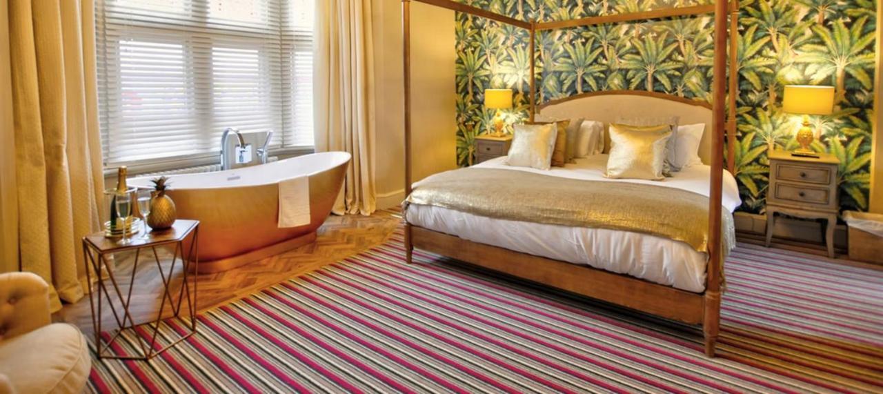 The Royal Hotel Crewe, A Brilliant Collection, Powered By Oyo Buitenkant foto