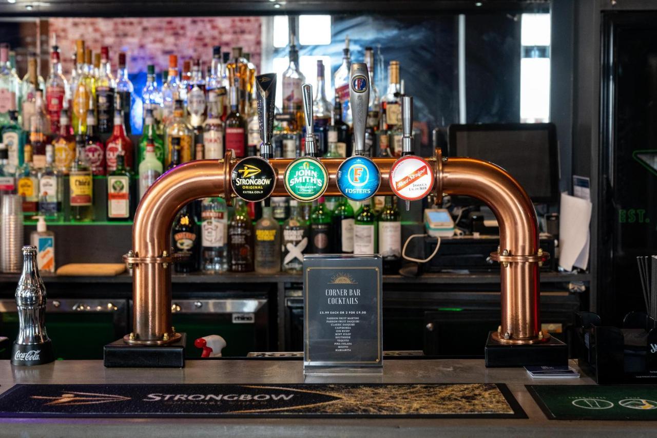 The Royal Hotel Crewe, A Brilliant Collection, Powered By Oyo Buitenkant foto