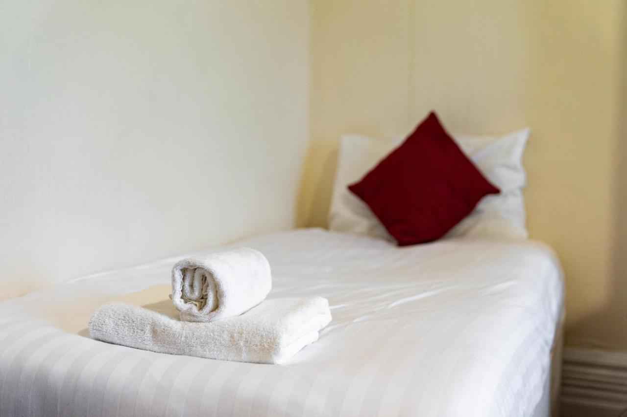 The Royal Hotel Crewe, A Brilliant Collection, Powered By Oyo Buitenkant foto
