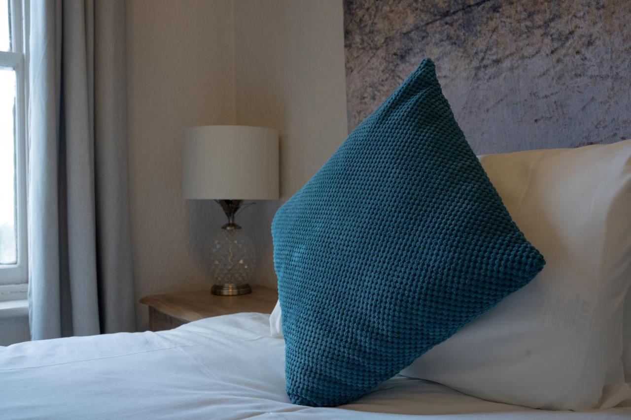 The Royal Hotel Crewe, A Brilliant Collection, Powered By Oyo Buitenkant foto
