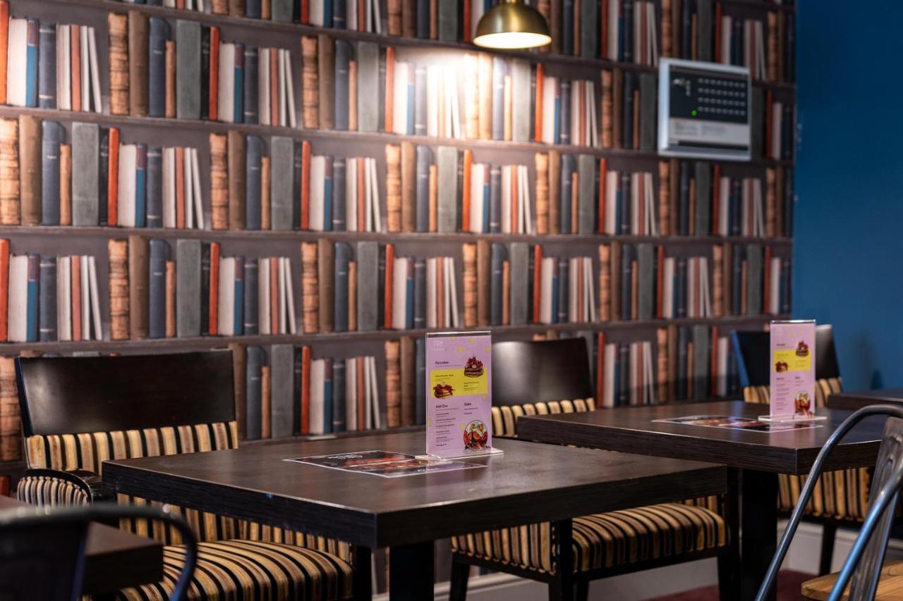 The Royal Hotel Crewe, A Brilliant Collection, Powered By Oyo Buitenkant foto